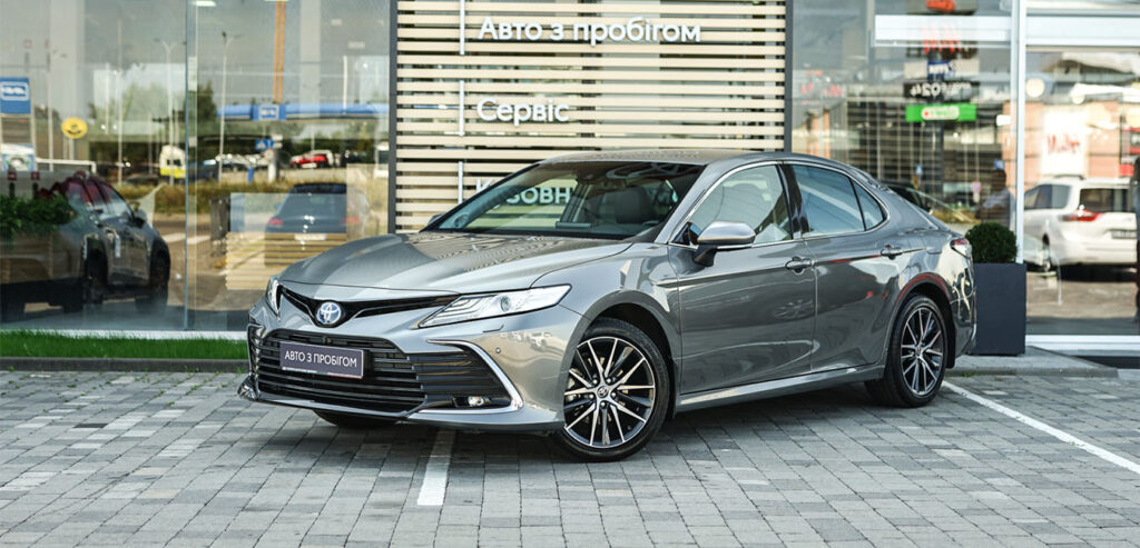 Вживані автомобілі Toyota